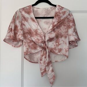 12th Tribe x Lauren Luyendyk (M) Tie Front Flounce Sleeve Tie Dye Crop Blouse